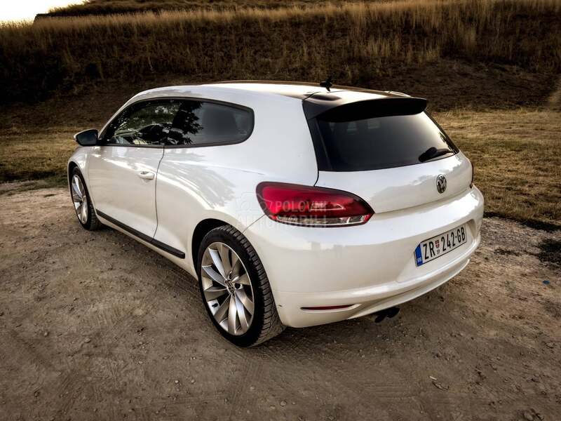 Volkswagen Scirocco DSG/PANO/XENON