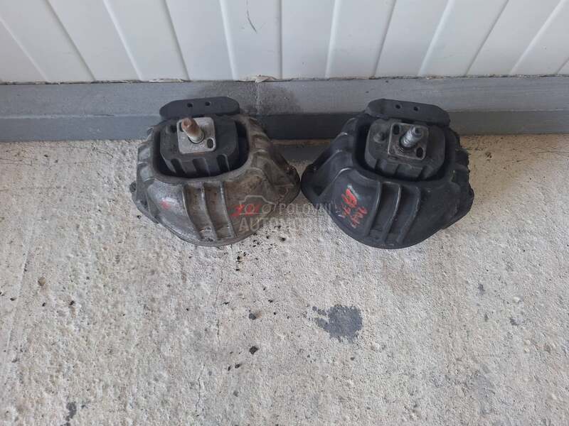 Drzac motora za N47 motore