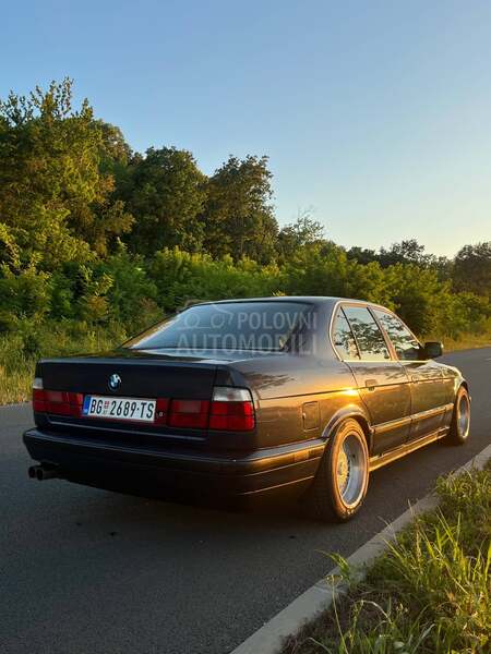 BMW 525 M20B25