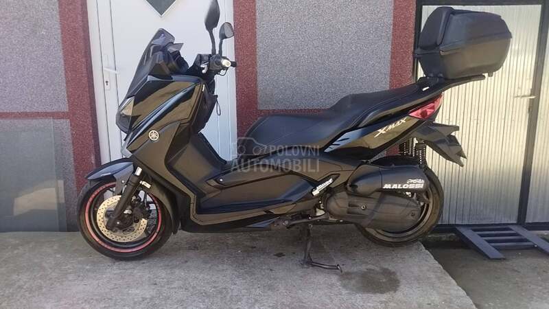 Yamaha xmax