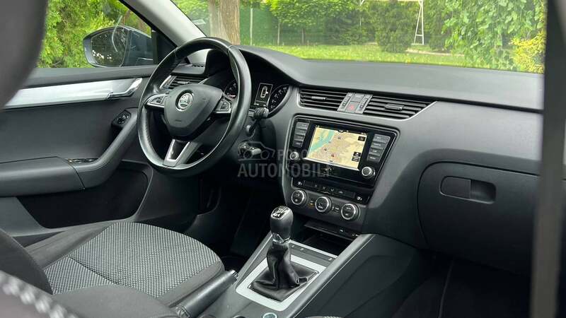 Škoda Octavia 1.6TDI 4x4