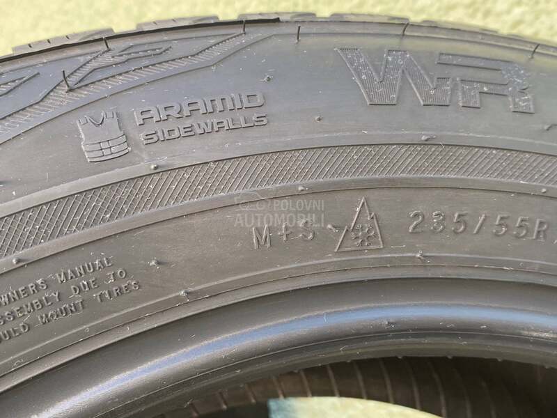 Nokian 235/55 R18 Zimska