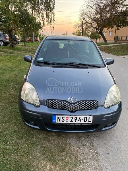 Toyota Yaris 1.0 vvti
