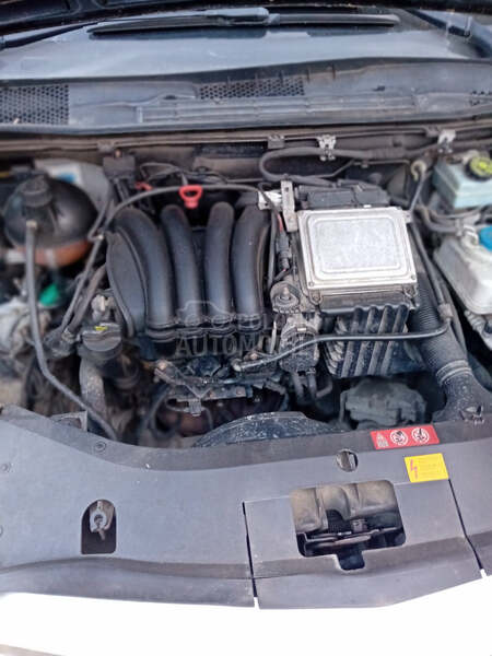 Mercedes Benz A 150 1.5b