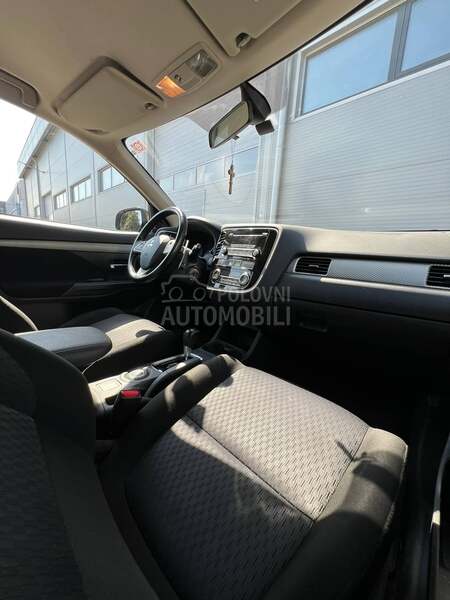 Mitsubishi Outlander 2.0