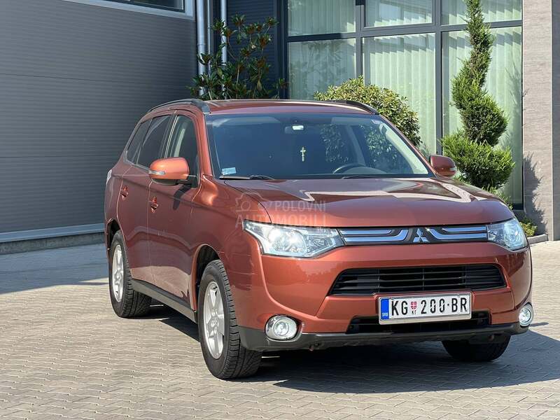 Mitsubishi Outlander 2.0