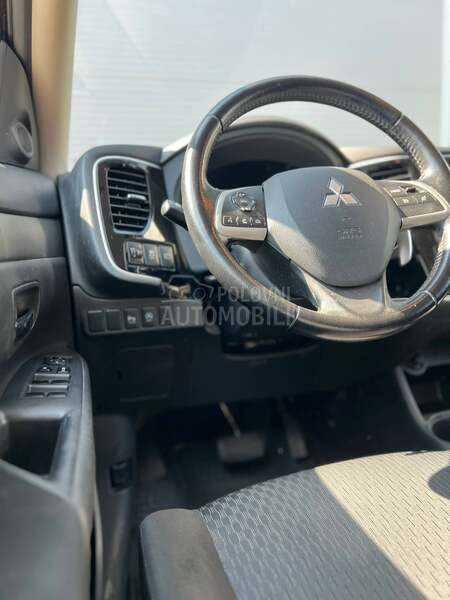 Mitsubishi Outlander 2.0