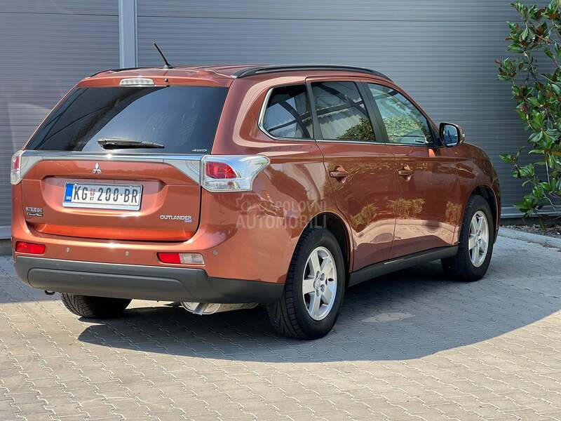 Mitsubishi Outlander 2.0