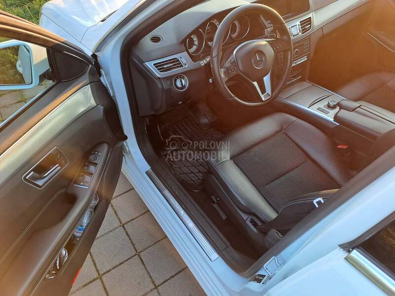 Mercedes Benz E 200 BLUETEC