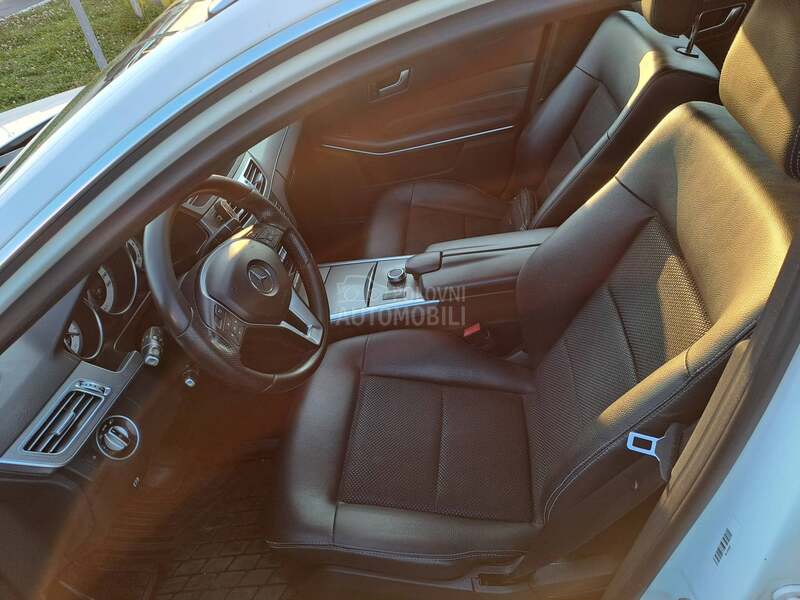 Mercedes Benz E 200 BLUETEC