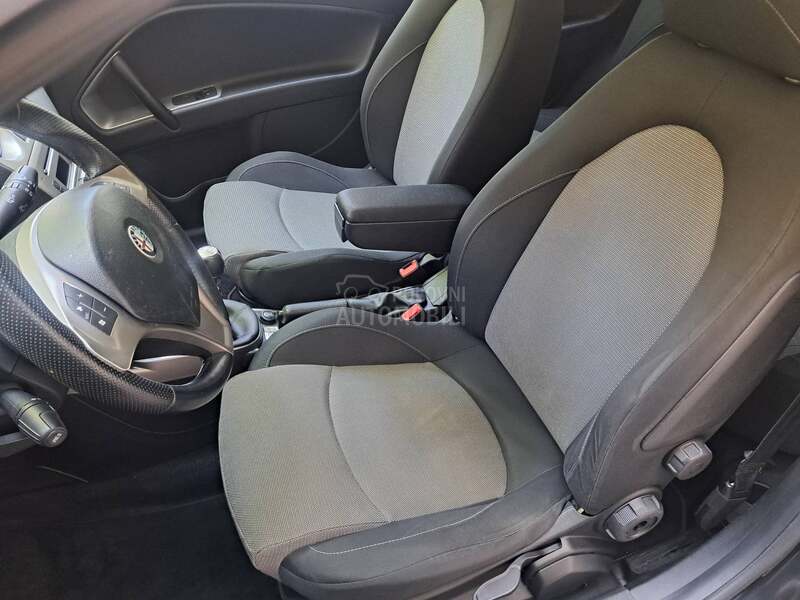 Alfa Romeo MiTo 1.3 m-jet L-E-P-A