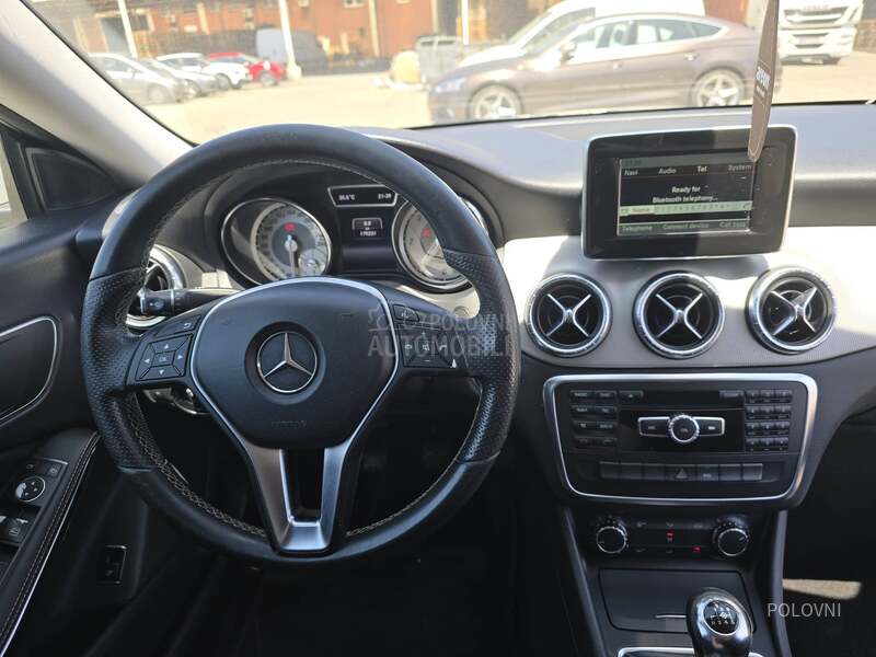 Mercedes Benz CLA 180 d