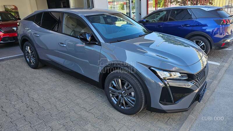 Peugeot 408 1.6e ALLURE 215 AT8
