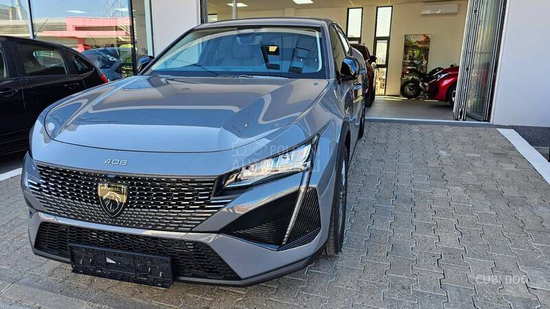 Peugeot 408 1.6e ALLURE 215 AT8