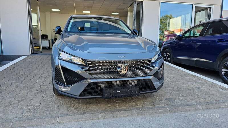 Peugeot 408 1.6e ALLURE 215 AT8