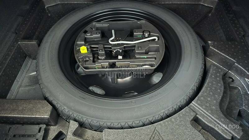 Peugeot 408 1.6e ALLURE 215 AT8