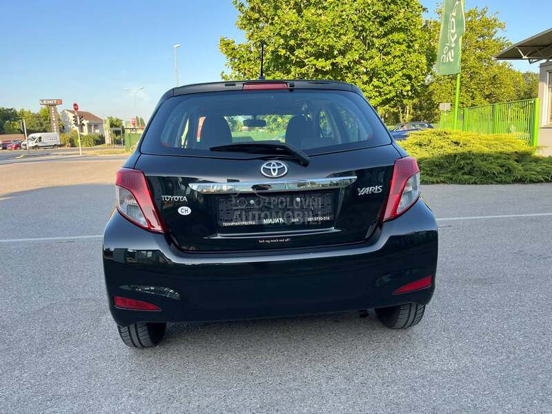 Toyota Yaris 1.3 Švajcarac