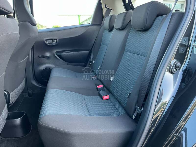 Toyota Yaris 1.3 Švajcarac