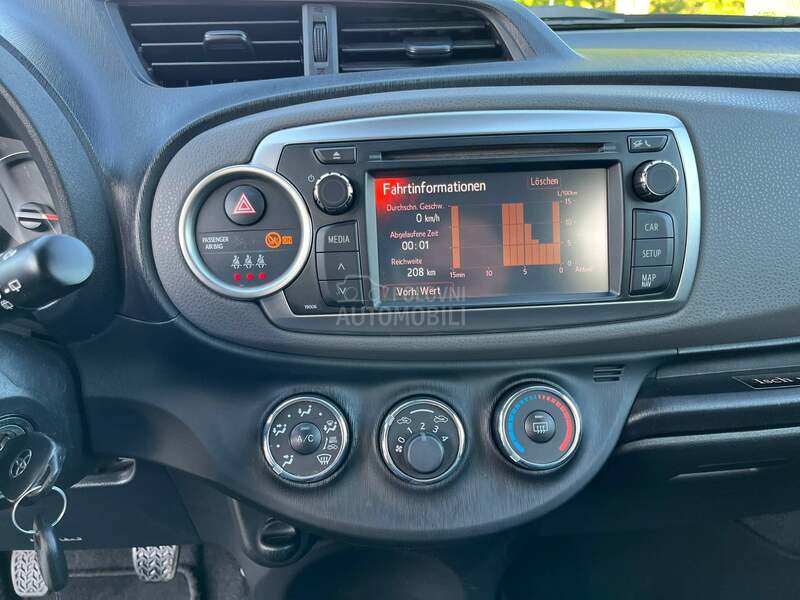 Toyota Yaris 1.3 Švajcarac