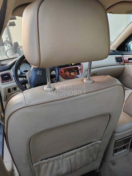 Peugeot 607 
