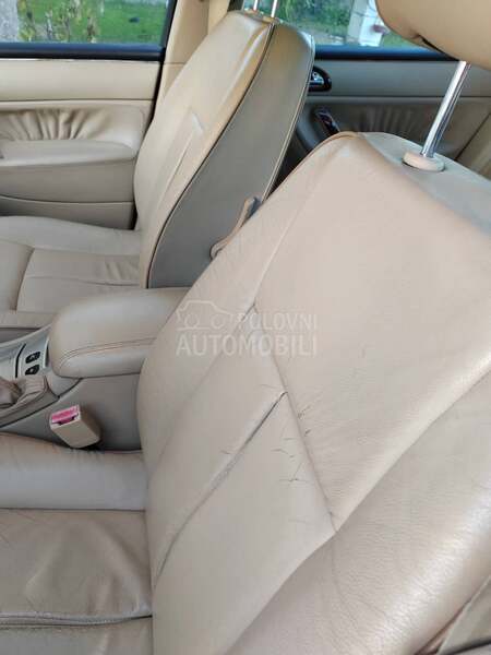 Peugeot 607 