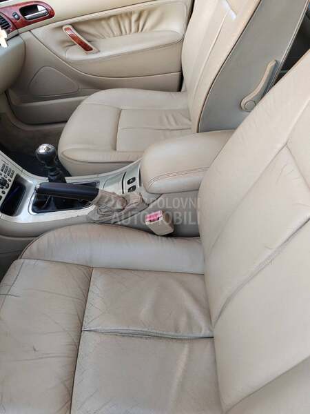 Peugeot 607 