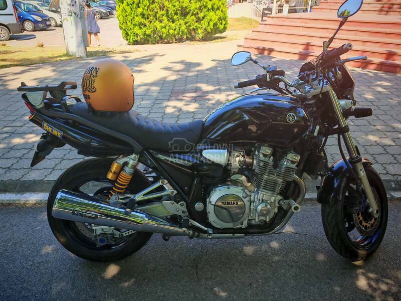 Yamaha xjr1300