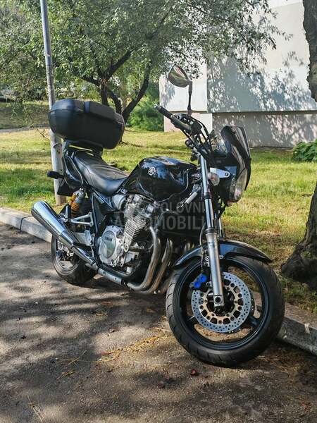 Yamaha xjr1300