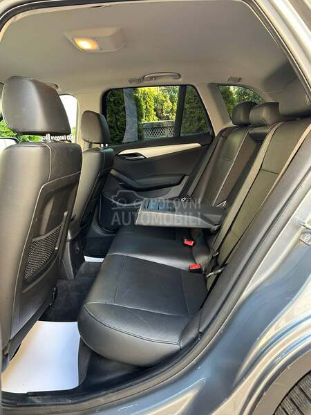 BMW X1 2.0D/XDrive/AUTOM/CH