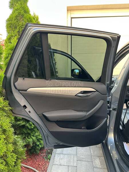 BMW X1 2.0D/XDrive/AUTOM/CH