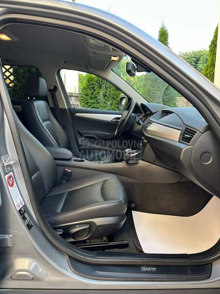 BMW X1 2.0D/XDrive/AUTOM/CH