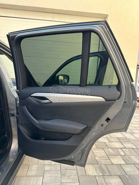 BMW X1 2.0D/XDrive/AUTOM/CH