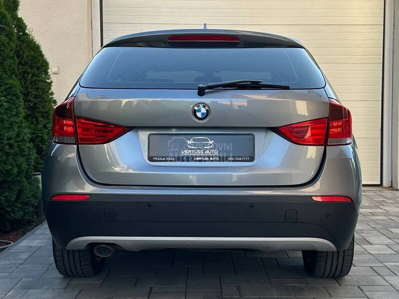 BMW X1 2.0D/XDrive/AUTOM/CH