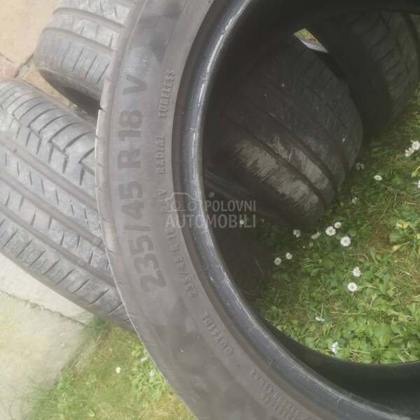 Continental 235/45 R18 Letnja