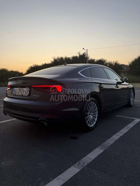 Audi A5 G-Tron