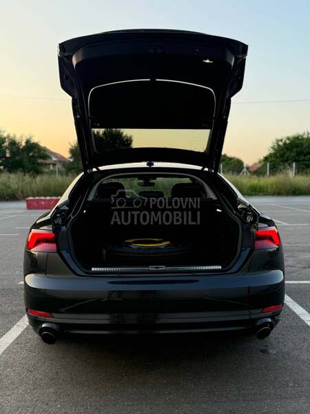 Audi A5 G-Tron