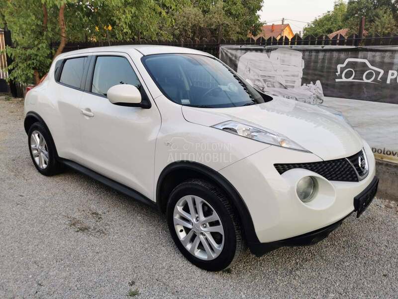 Nissan Juke 4x4 / A u t o m a t