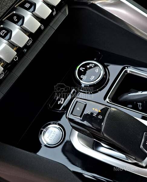 Peugeot 5008 Crossway