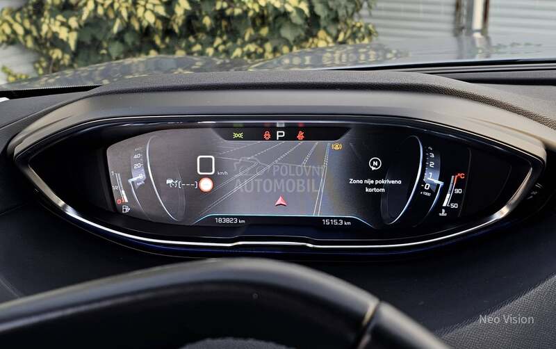 Peugeot 5008 Crossway
