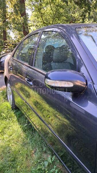 Mercedes Benz E 200 E200CDI Classic