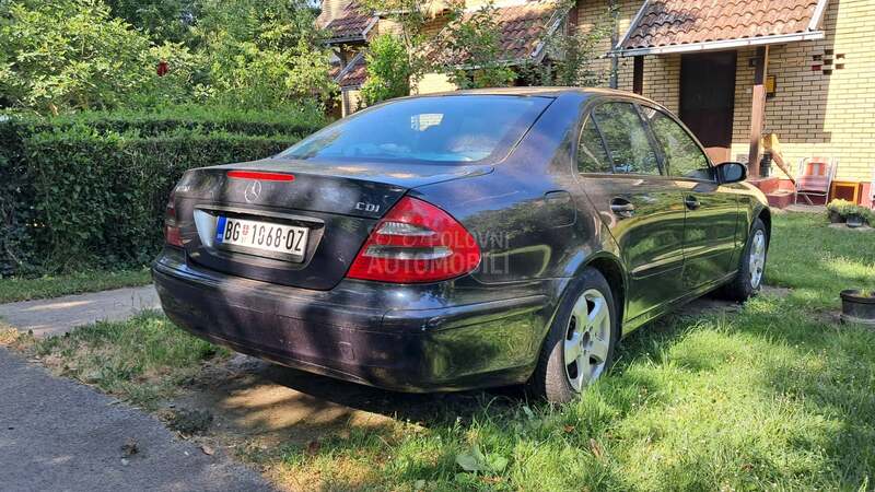 Mercedes Benz E 200 E200CDI Classic
