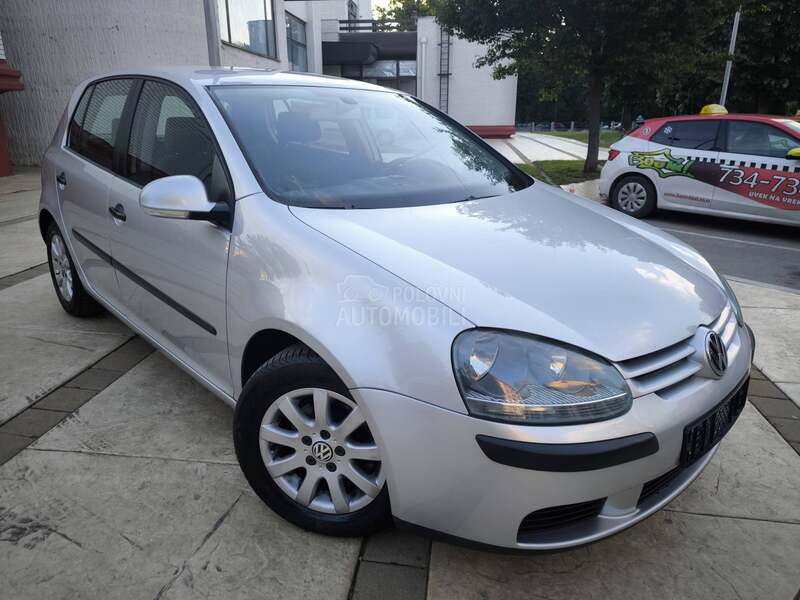Volkswagen Golf 5 1.6 f.s.i 116.k.s