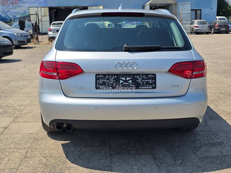 Audi A4 2.0d LED/NAV I