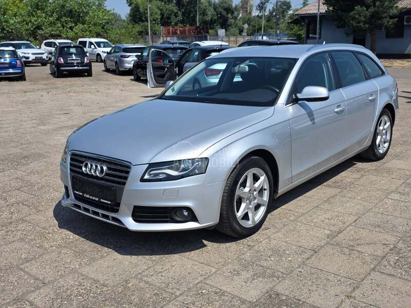 Audi A4 2.0d LED/NAV I