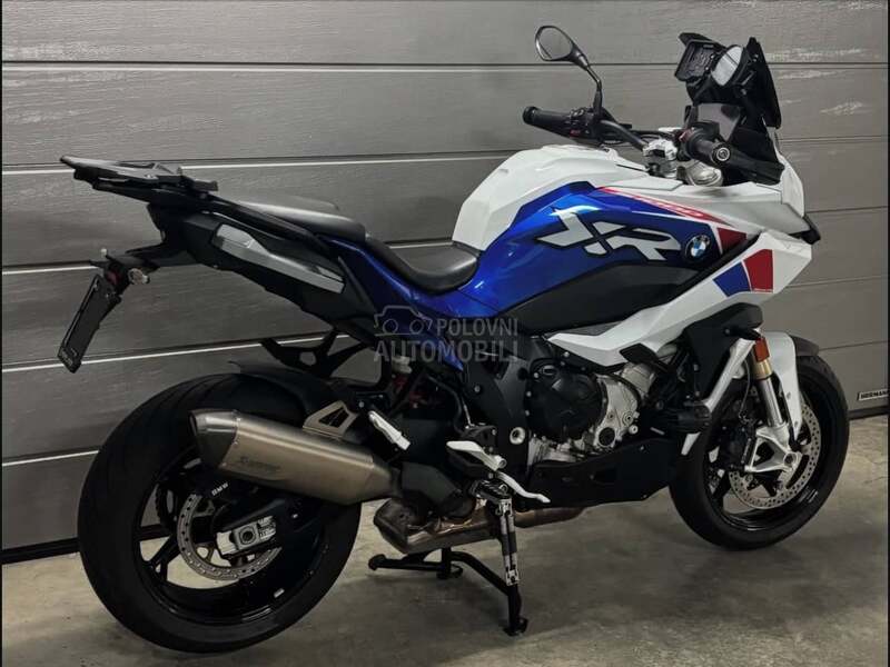 BMW S1000XR