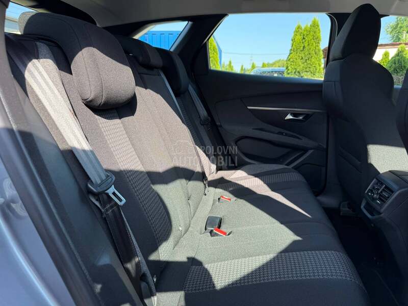 Peugeot 3008 Auto/Led/Virtual/Kam