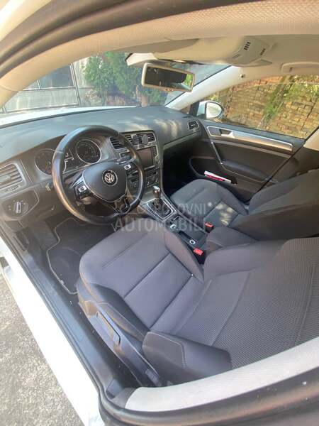 Volkswagen Golf 7 