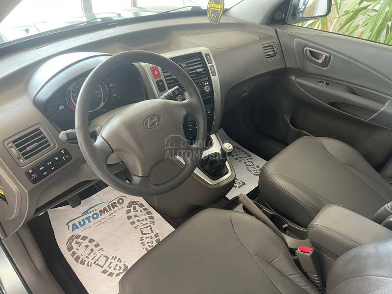 Hyundai Tucson 4 X 4  2.0