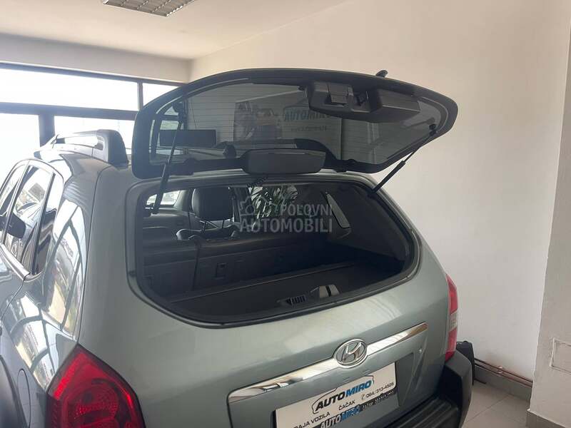 Hyundai Tucson 4 X 4  2.0