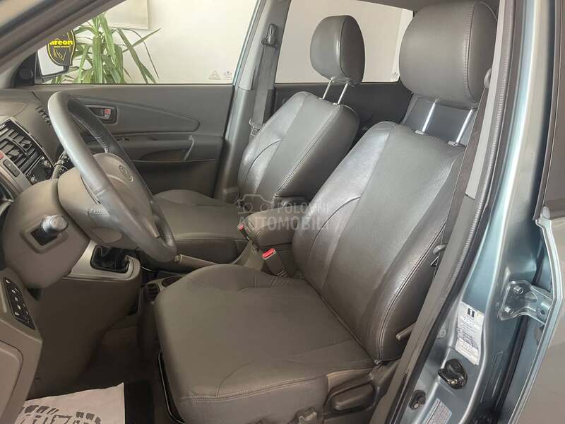 Hyundai Tucson 4 X 4  2.0